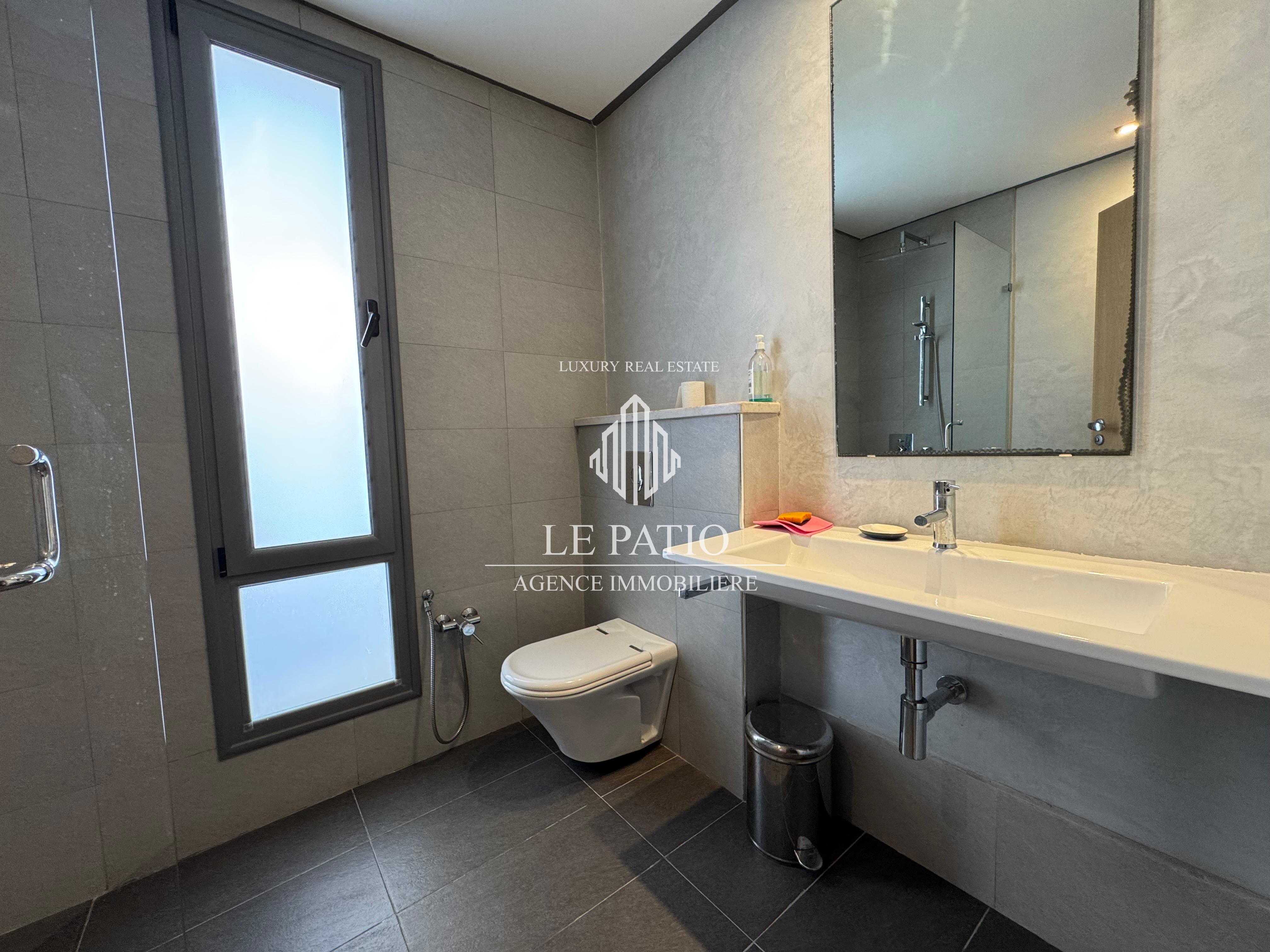 La Marsa Marsa Safsaf Location Appart. 5 pices+ Appartement s3 meubl avec une vue dgage sur mer