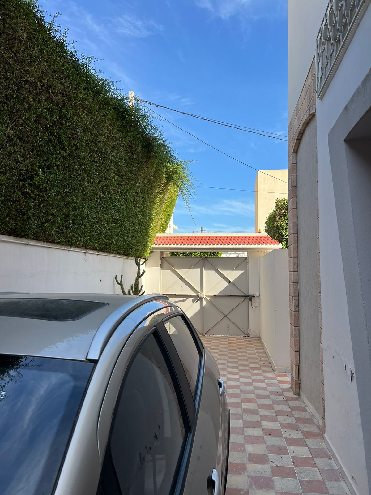 Sfax Ville Sfax Location Appart. 4 pices Etage de villa spacieux