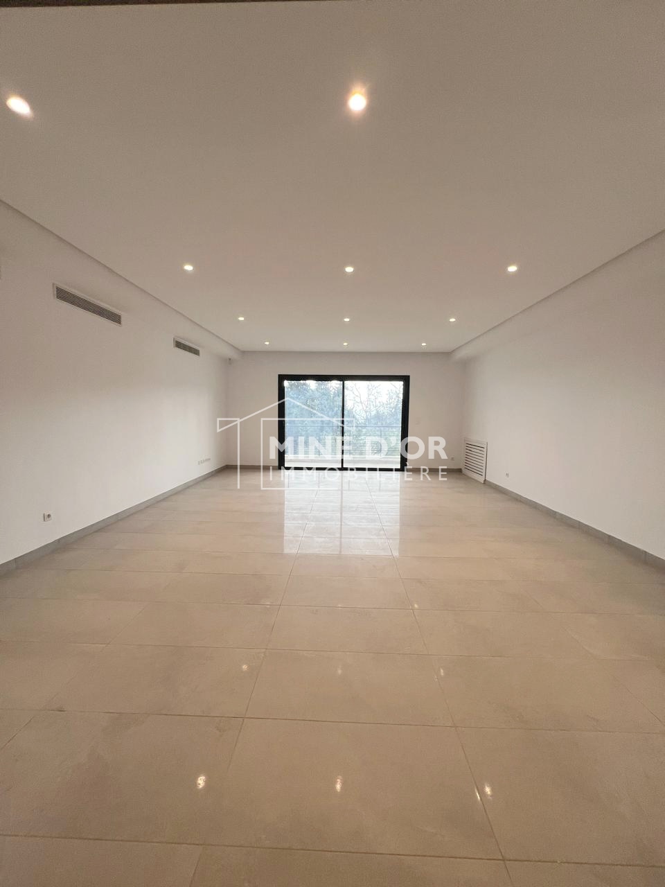 El Menzah Mutuelle Ville Location Appart. 4 pices Appart s3 jamais habit a mutuelleville