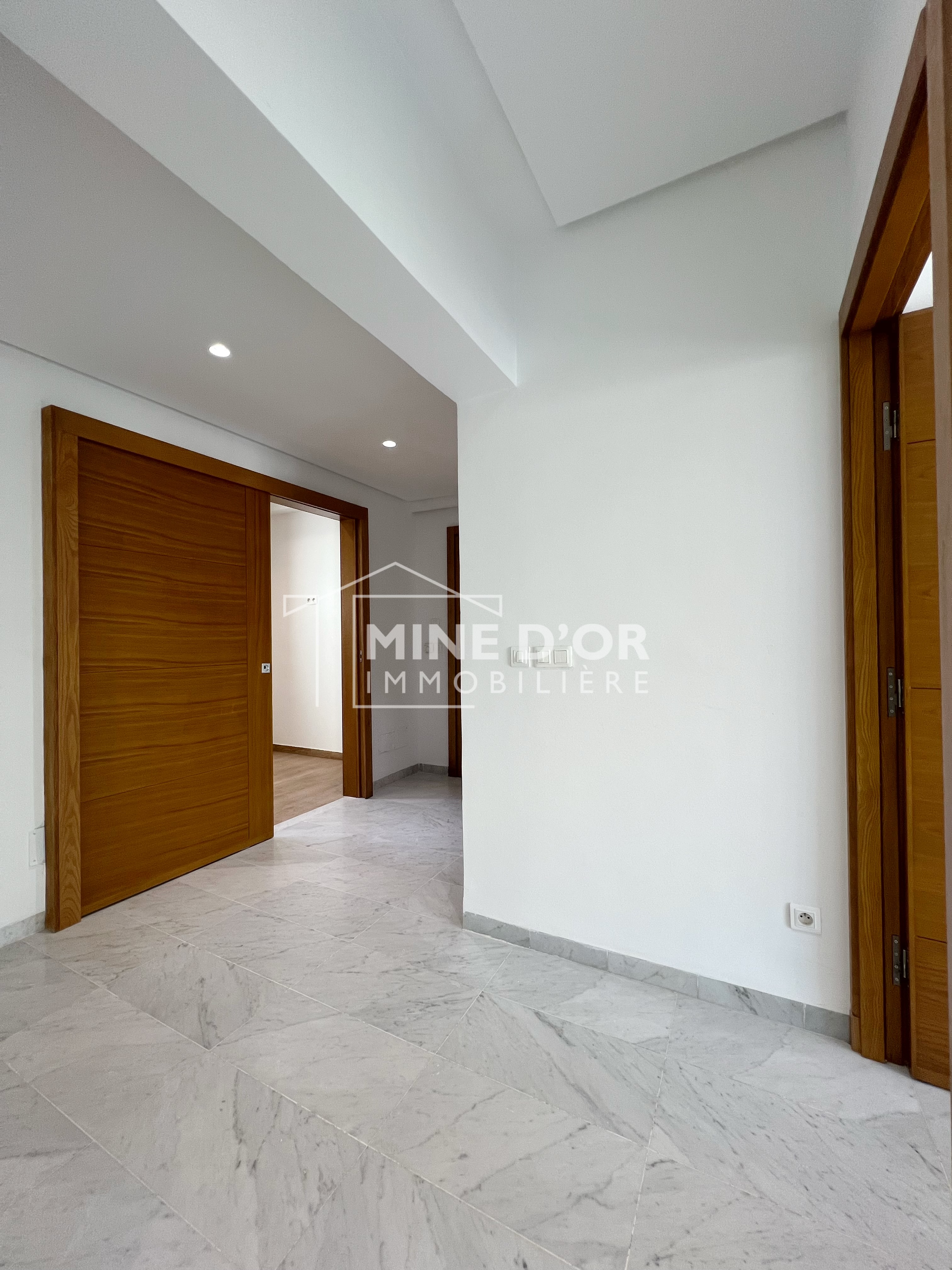 Bureaux & Commerces Bureau