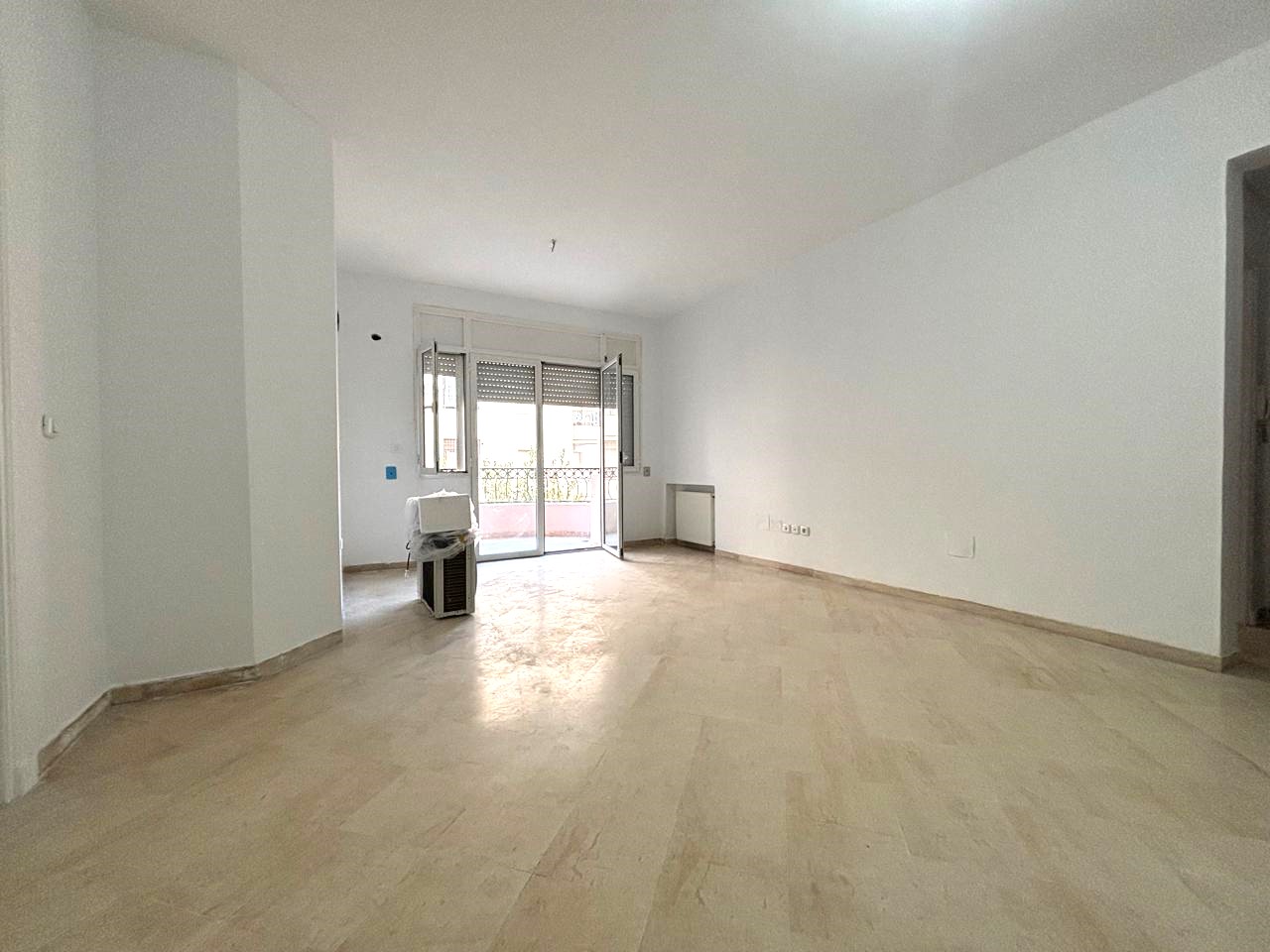 Ain Zaghouan Ain Zaghouan Location Appart. 3 pices Appartement s2 de 130m2  ain zaghouan