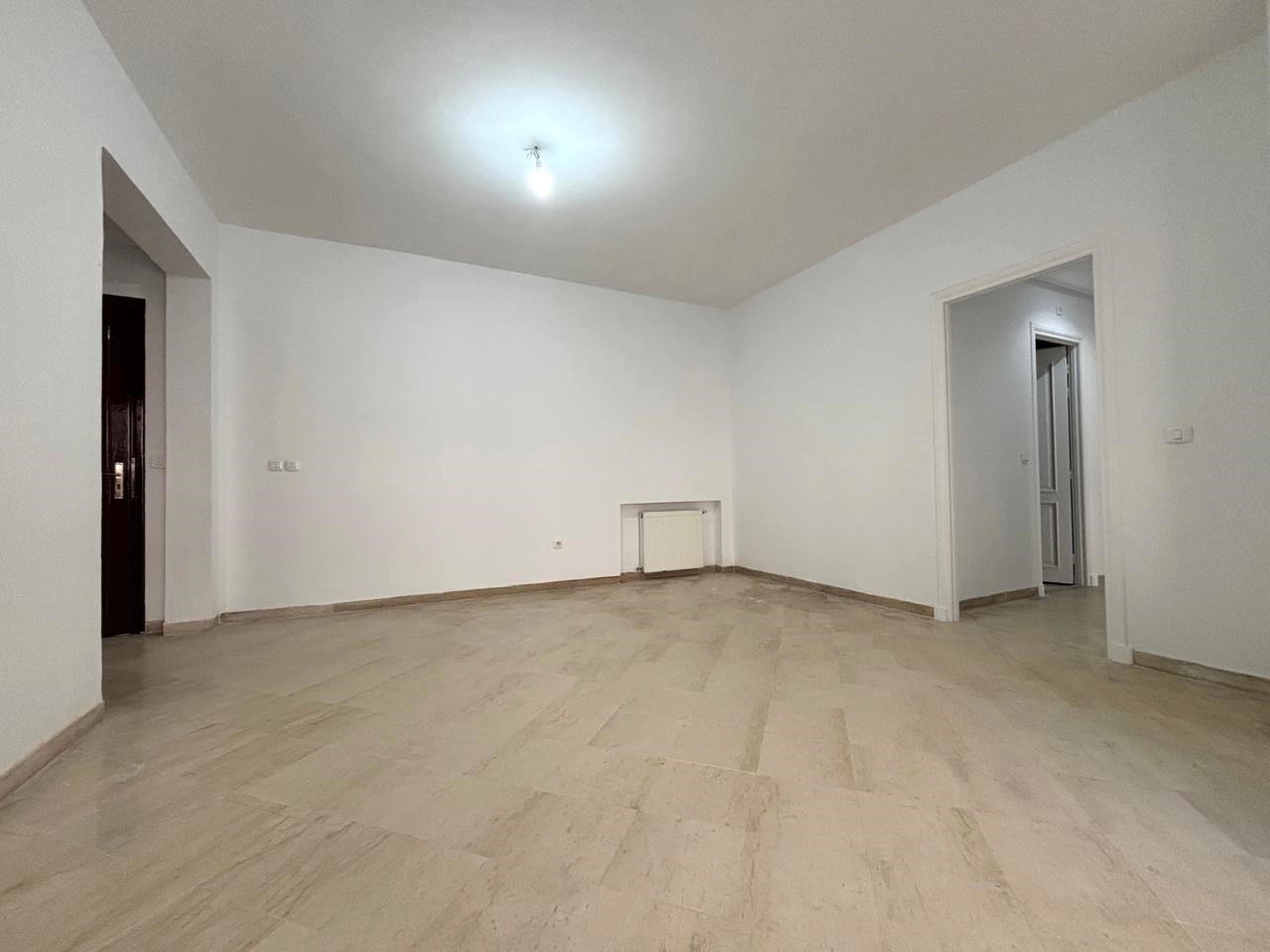 Ain Zaghouan Ain Zaghouan Location Appart. 3 pices Appartement s2 de 130m2  ain zaghouan
