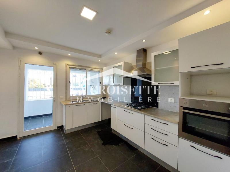 La Marsa Marsa Safsaf Location Appart. 3 pices Appartement s 3 vue mer   la marsa mal1897