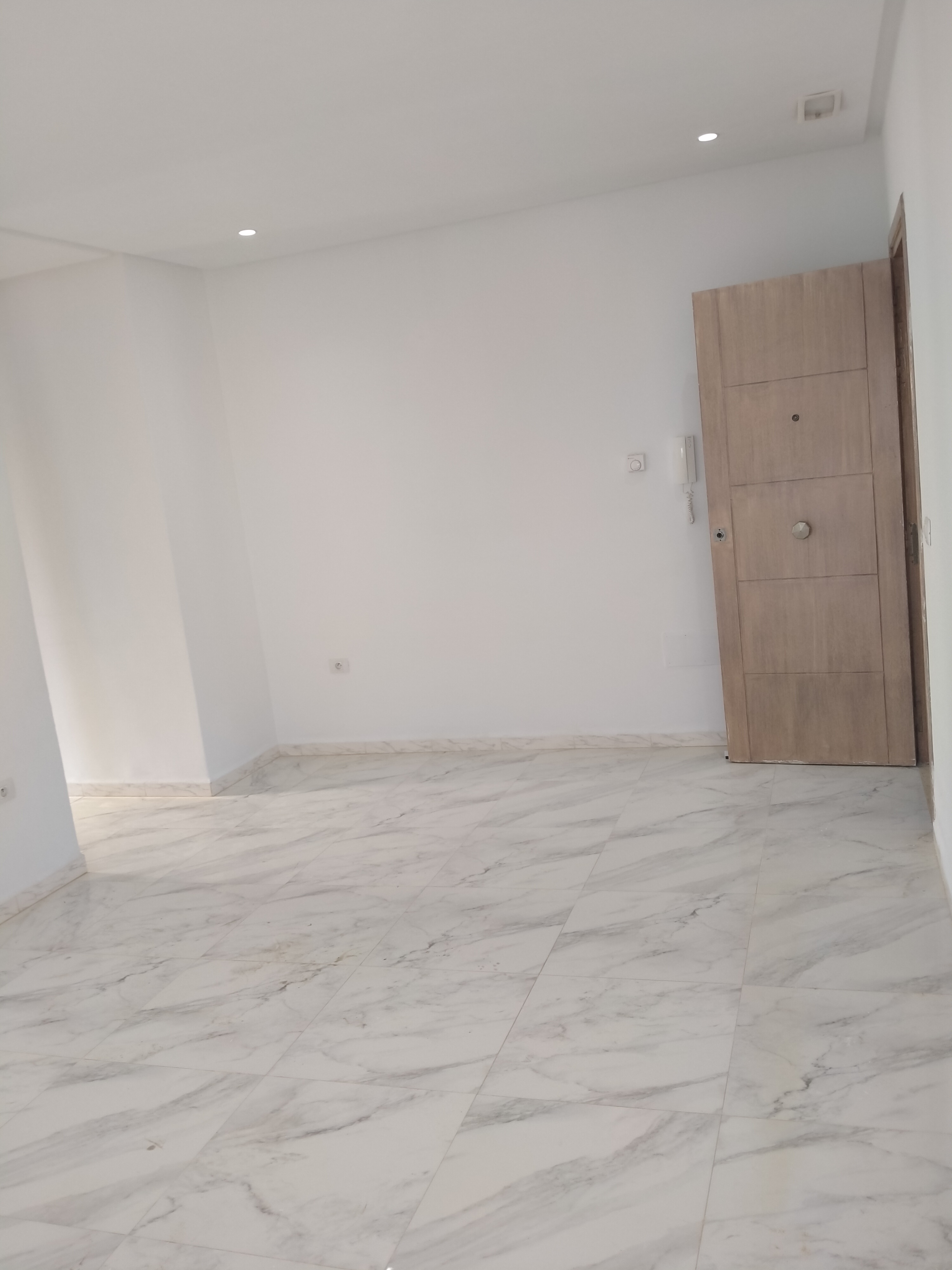 Sousse Jaouhara Cite Sahloul Location Appart. 2 pices Appartemet 1re tage s plus 2