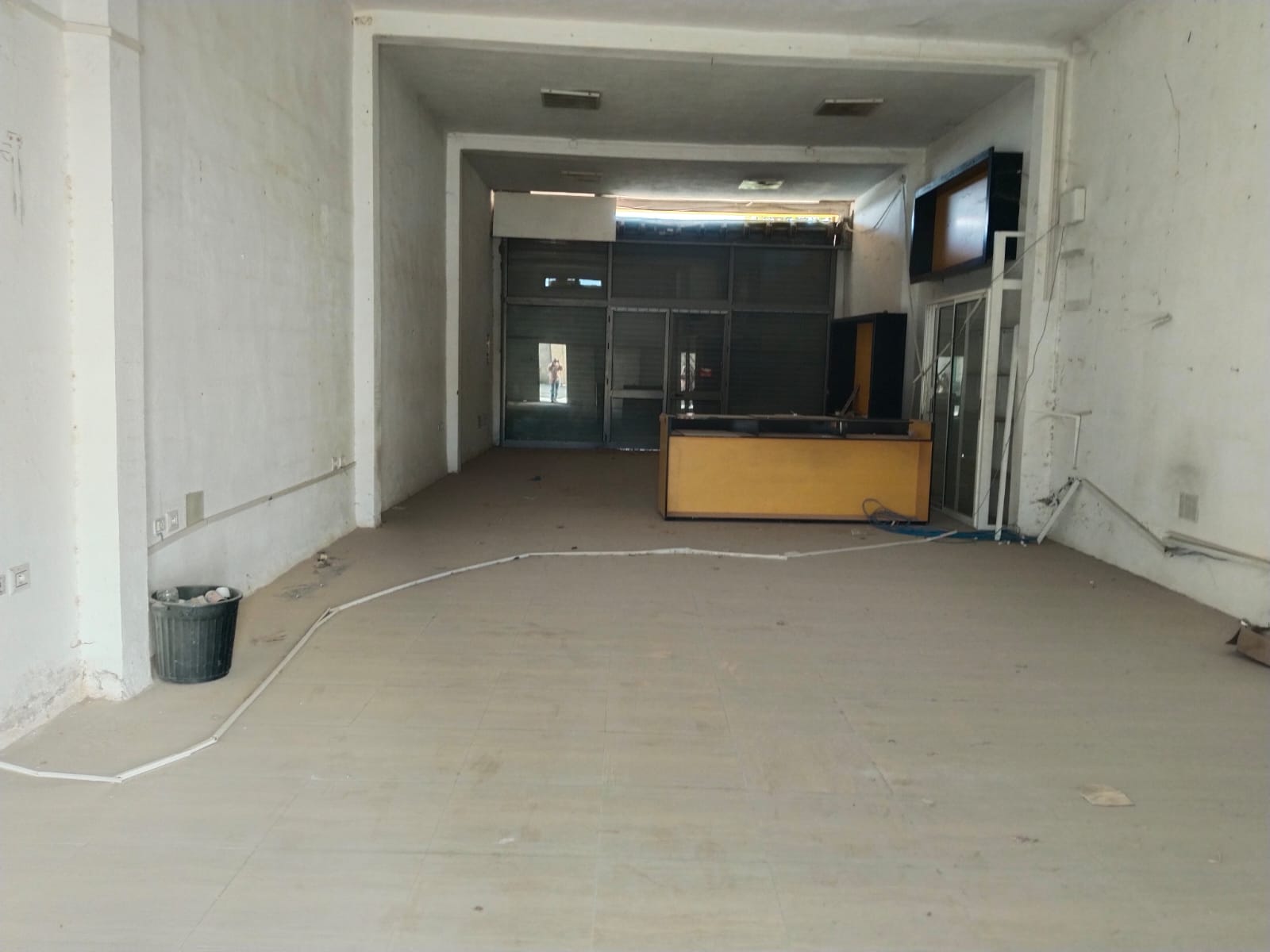 Mohamadia Cite Oudhna Location Surfaces Local commercial  oudhna mhamdia