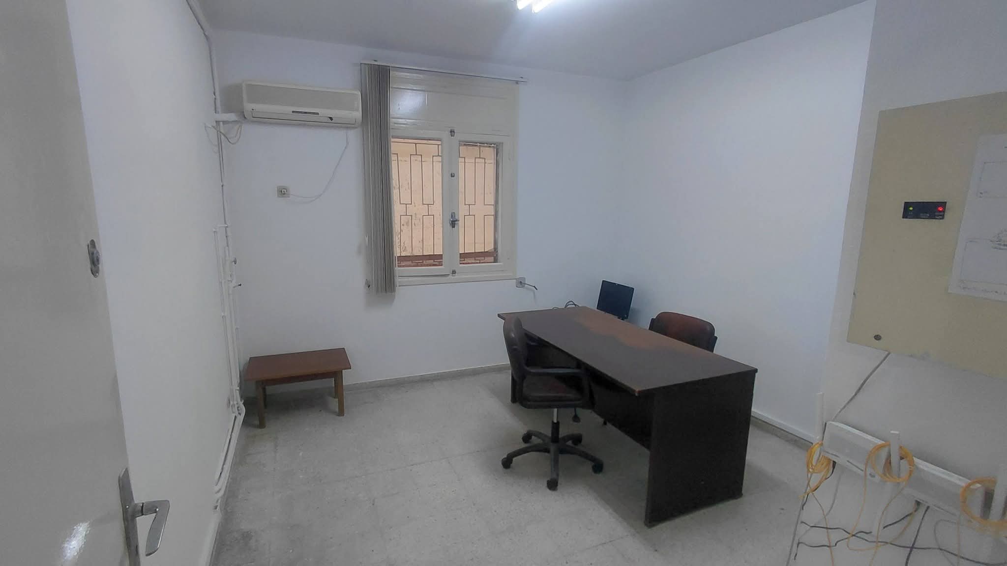 El Menzah&nbsp;El Manar 2&nbsp;Bureaux & Commerces&nbsp;Bureau&nbsp;Appartement s6 bureautique a el manar 2 wb4362