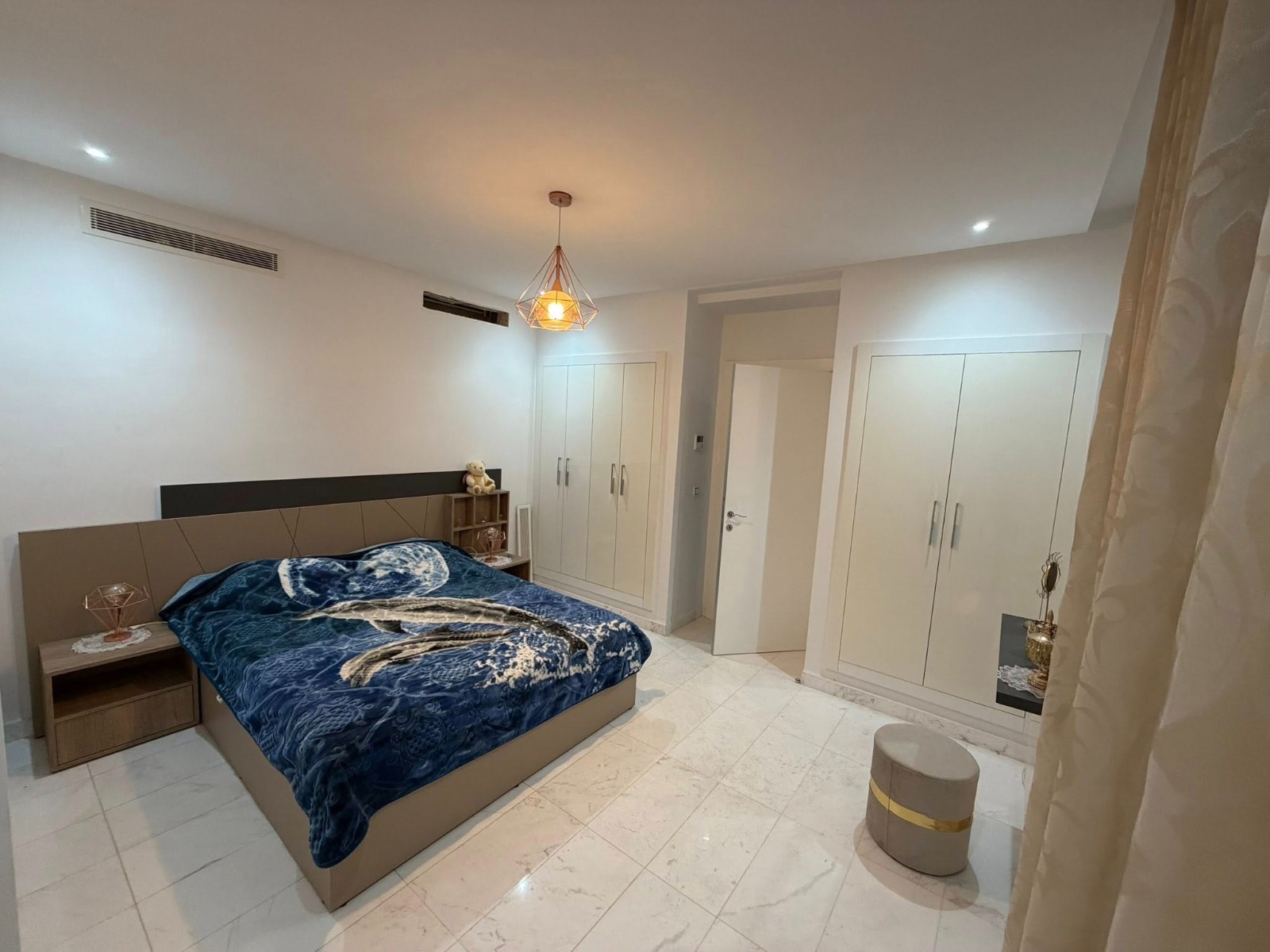 Ariana Ville&nbsp;Cite Ennasr 2&nbsp;Location&nbsp;Appart. 4 pi�ces&nbsp;S plus 3 meubl� a ennasr 2 wb4364