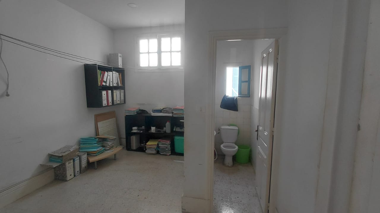 Bab Bhar&nbsp;Republique&nbsp;Bureaux & Commerces&nbsp;Bureau&nbsp;Bureau hall plus 3 a lafayette wb4368