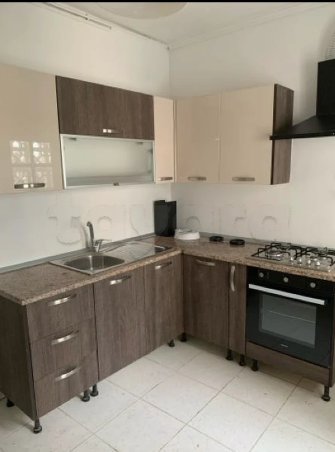 Ariana Ville&nbsp;El Menzah 7&nbsp;Location&nbsp;Appart. 4 pi�ces&nbsp;S plus 3 r�nov� a el manzah 7 wb4369