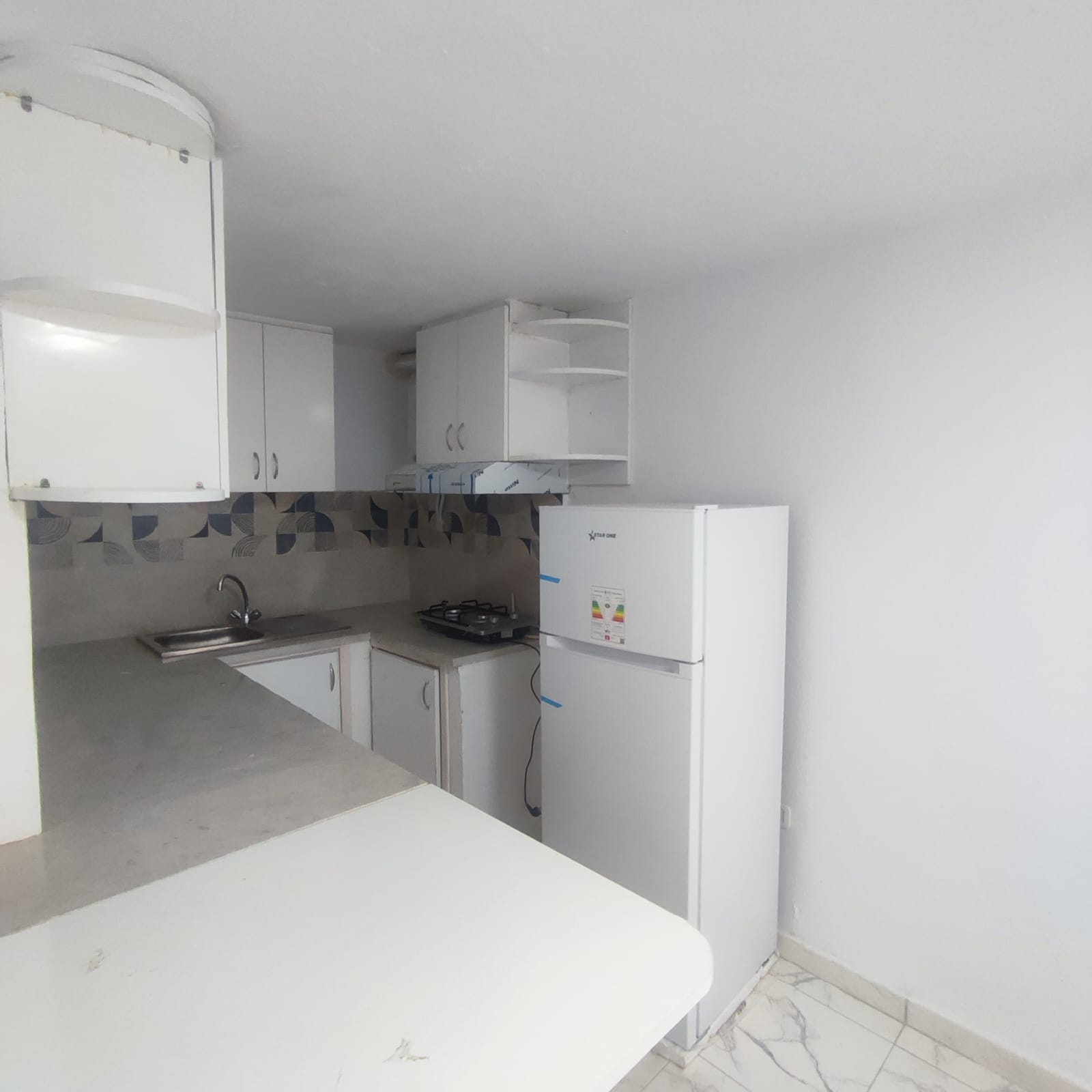 Ariana Ville&nbsp;El Menzah 5&nbsp;Location&nbsp;Appart. 1 pi�ce&nbsp;Studio s0 meubl� aux uv4 wb4374