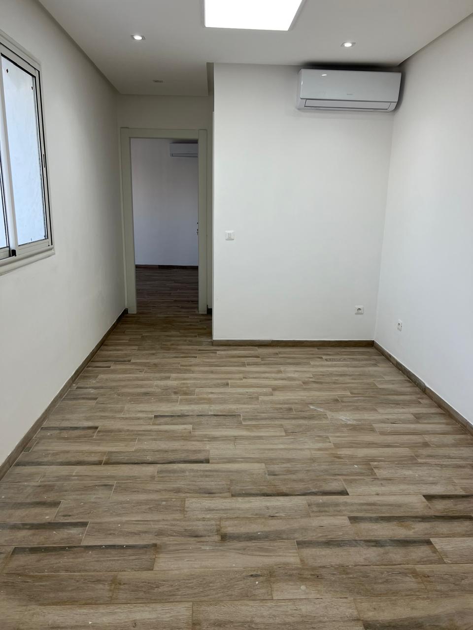 El Menzah&nbsp;El Menzah 9&nbsp;Bureaux & Commerces&nbsp;Bureau&nbsp;Bureau s plus 1 hst a el manzah 9 wb4091