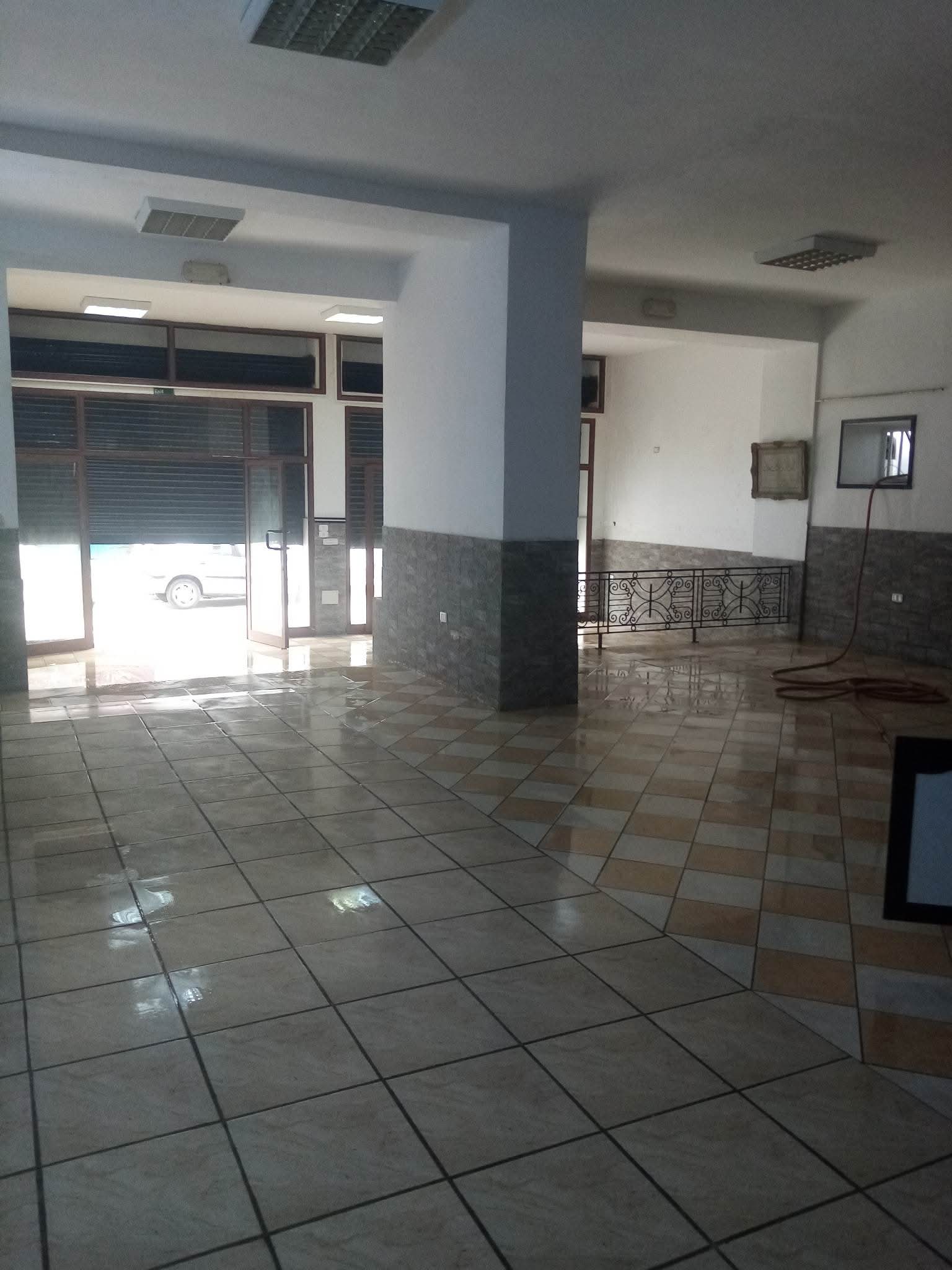 Bureaux & Commerces&nbsp;Surfaces