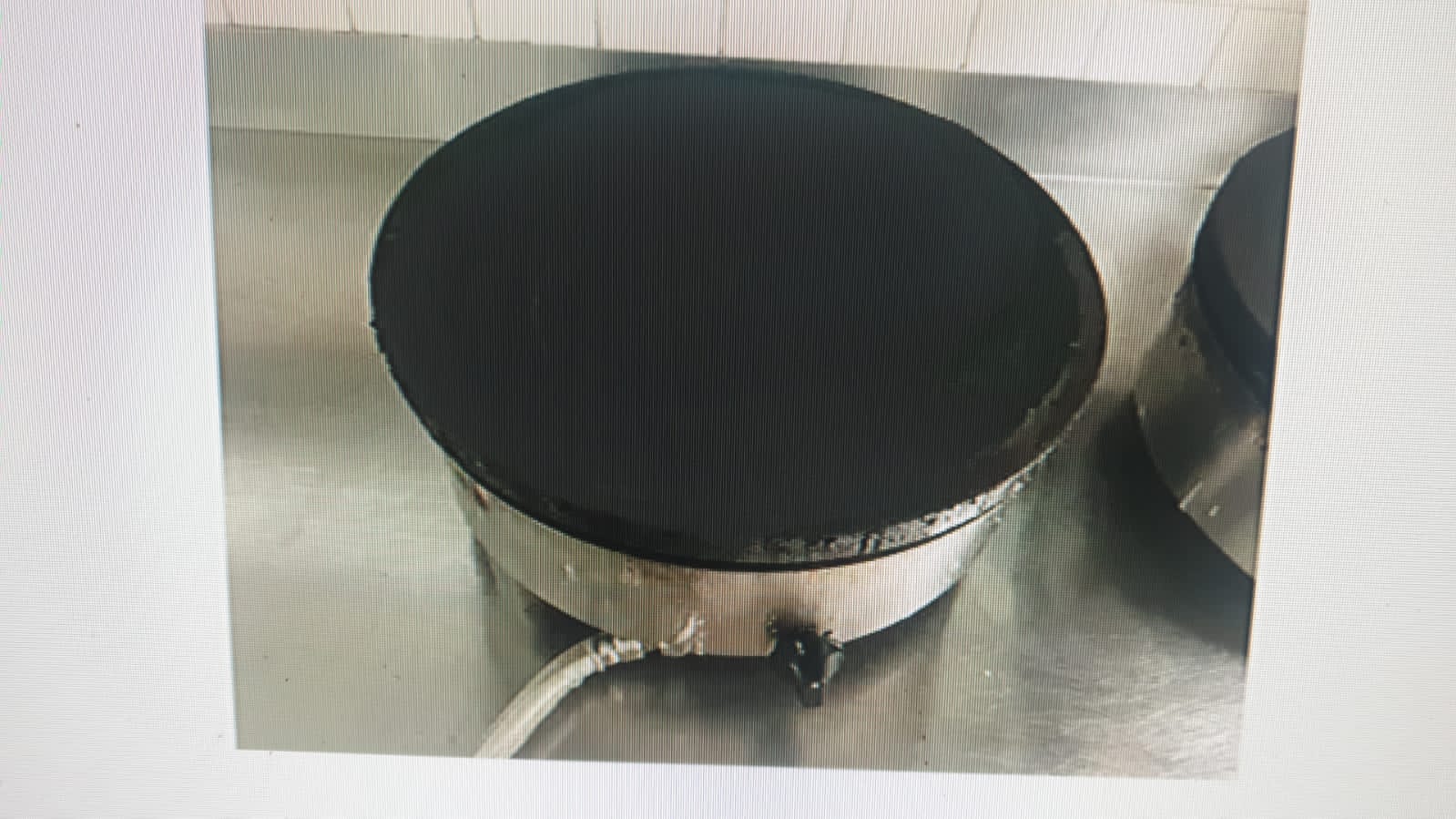 Le Bardo&nbsp;Khaznadar&nbsp;Autre&nbsp;Autre&nbsp;Des crepieres  professionnels  � gaz et �lectrique