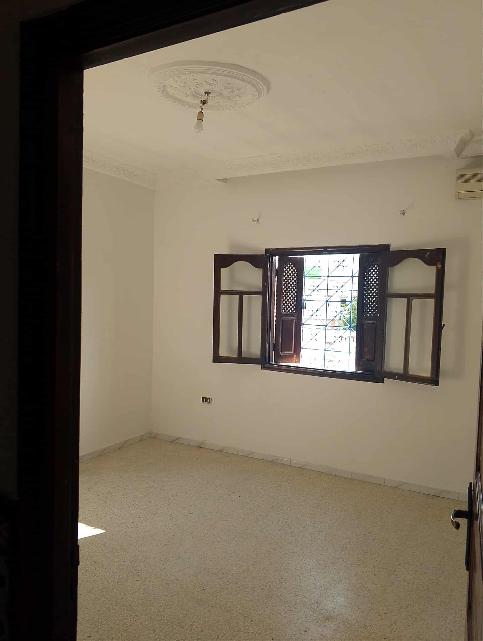 Le Bardo&nbsp;Le Bardo&nbsp;Location&nbsp;Appart. 3 pi�ces&nbsp;S plus 2 au bardo pour famille