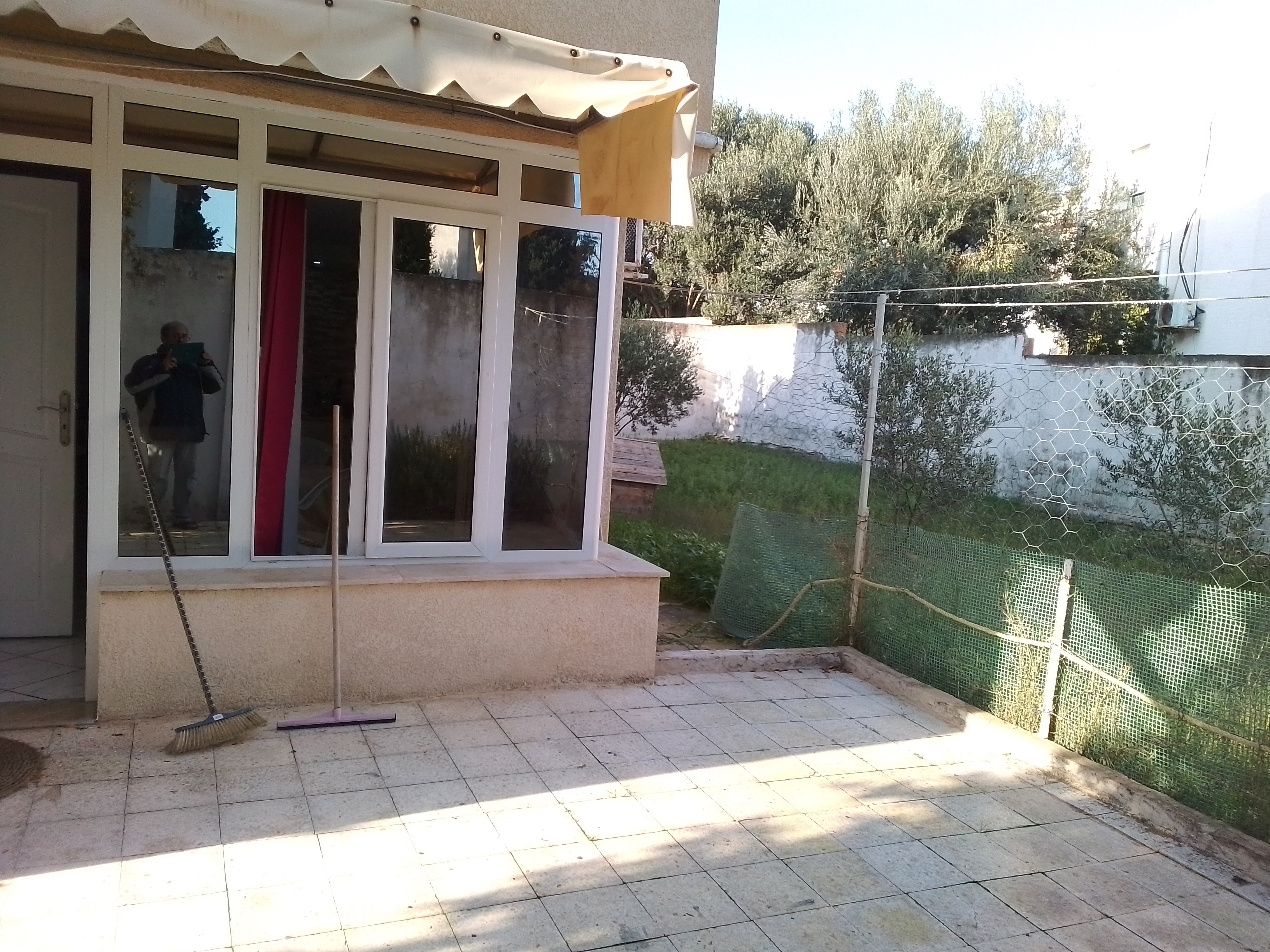 Bizerte Nord Cite El Korniche 2 Location Appart. 3 pices Magnifique studio scuris