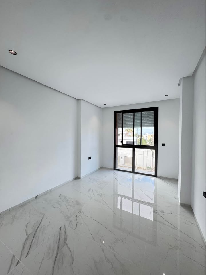 Ain Zaghouan Ain Zaghouan Vente Appart. 2 pices La nouvelle soukra un bel appartement