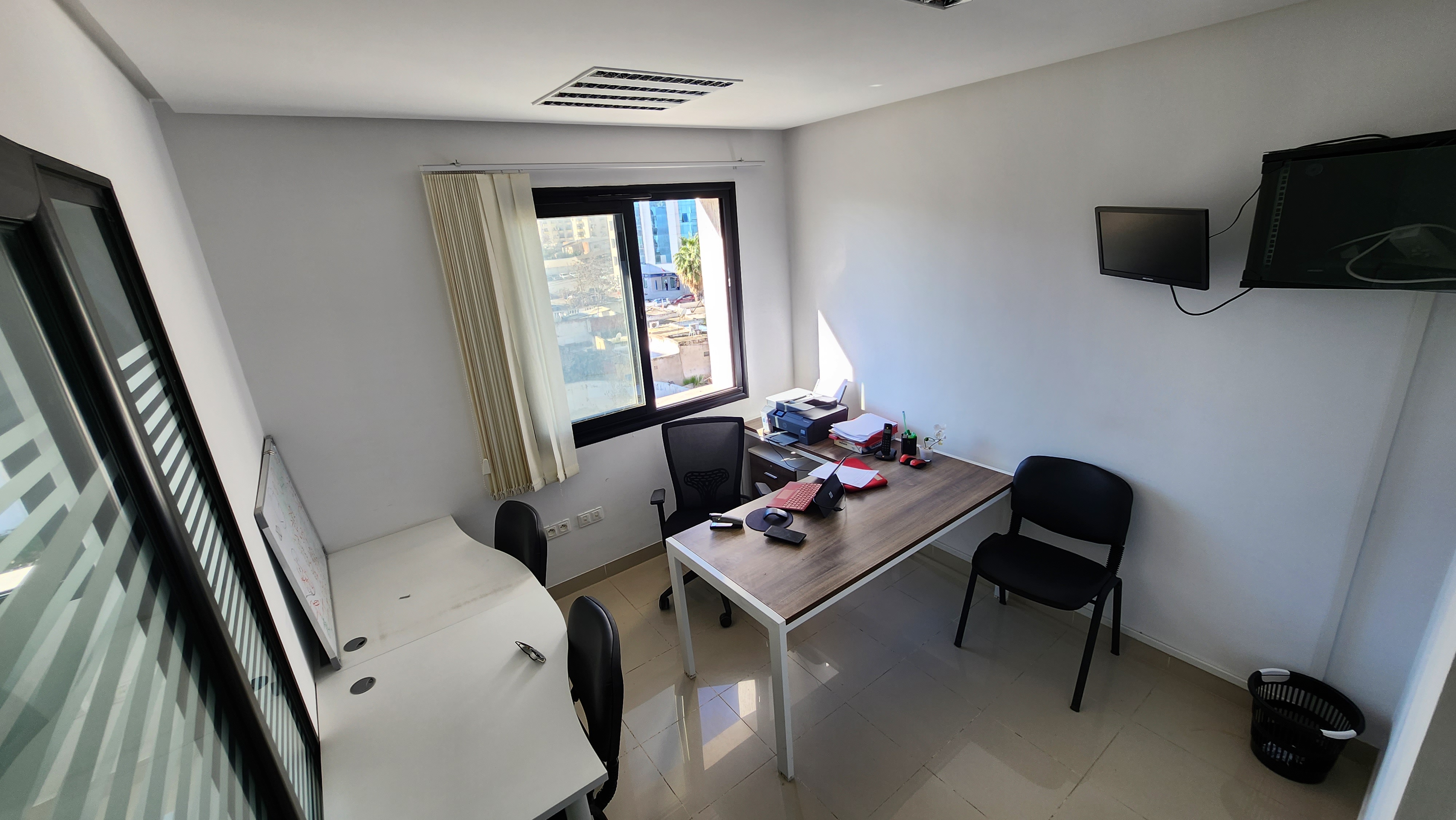 Cite El Khadra&nbsp;Kheireddine Pacha&nbsp;Bureaux & Commerces&nbsp;Bureau&nbsp;Bureau s3 haut standing