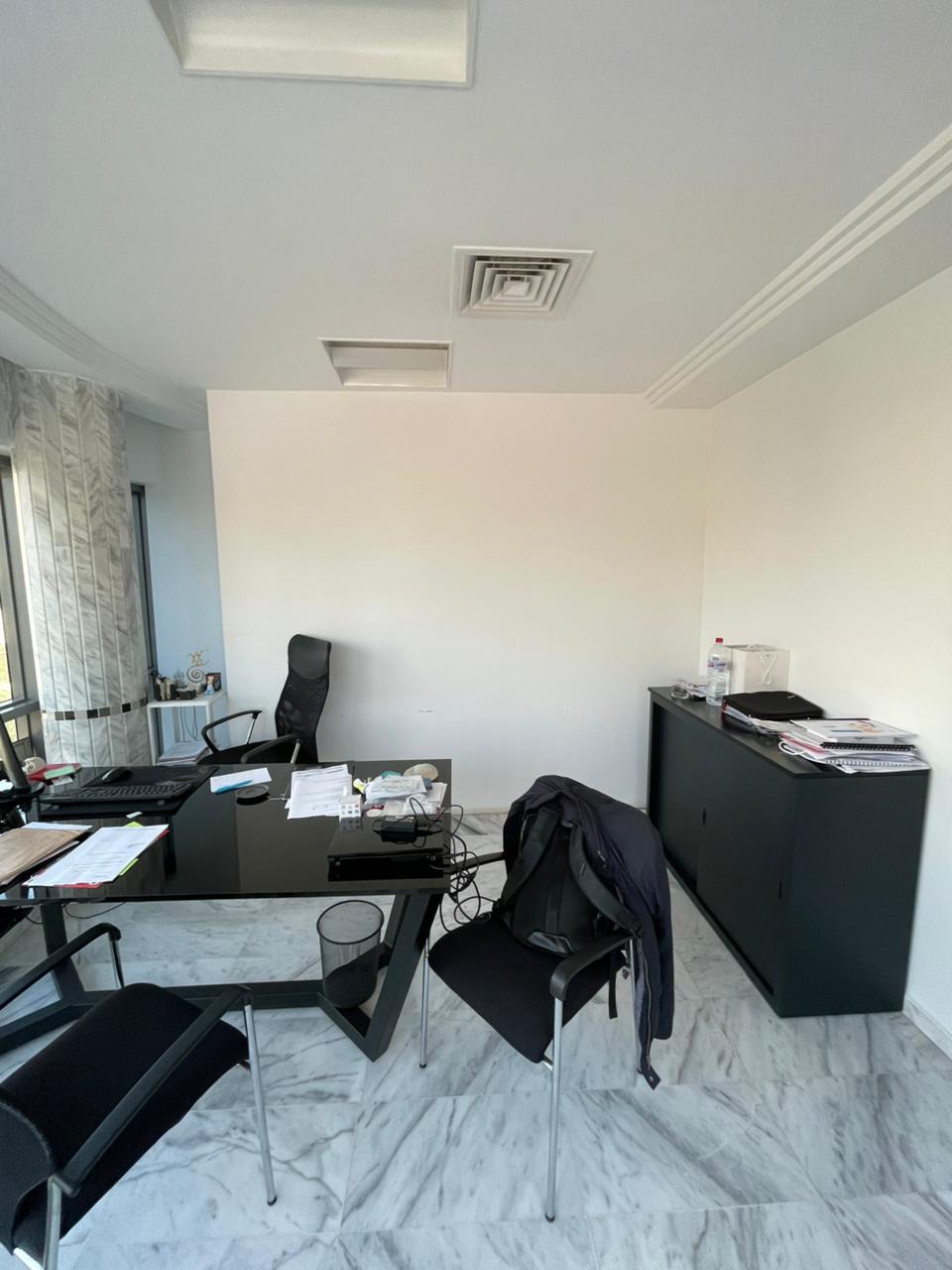 Bureaux & Commerces Bureau