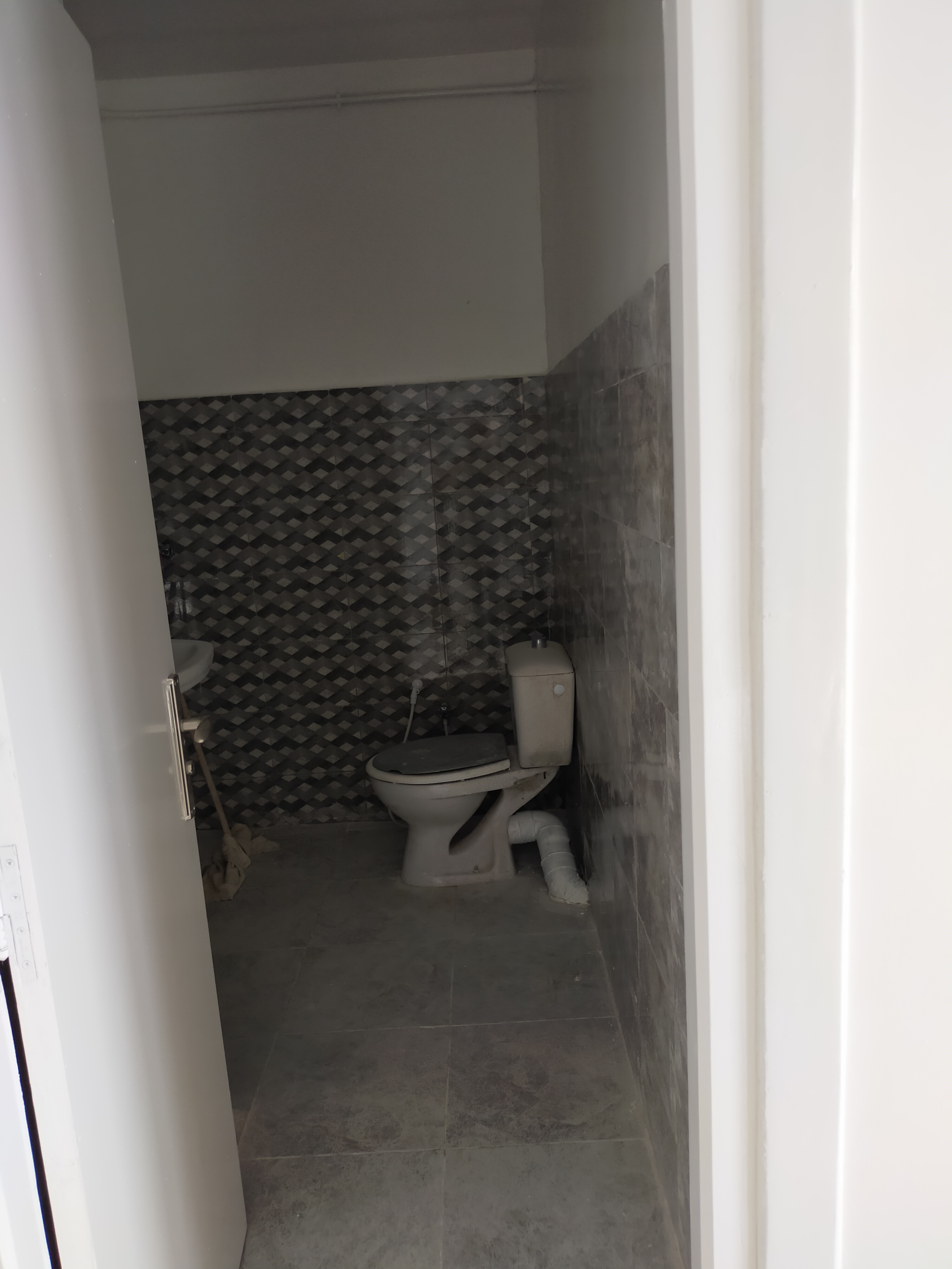 Ariana Ville Ariana Location Appart. 2 pices Particulier loue un coquet s1