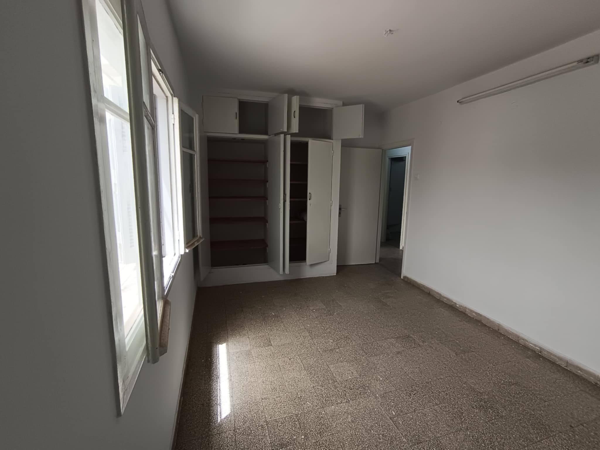 Sfax Ville&nbsp;Sfax&nbsp;Vente&nbsp;Appart. 3 pi�ces&nbsp;Apparemment cit� zitouna sfax 2000