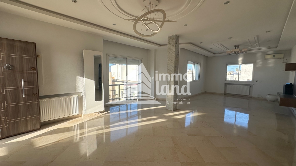 La Marsa&nbsp;Cite Des Juges 2&nbsp;Location&nbsp;Appart. 3 pi�ces&nbsp;Etage de villa s3 au 2eme �tage � la marsa