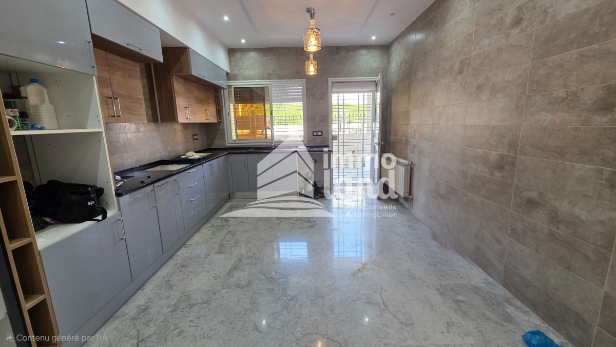 La Soukra Chotrana 1 Location Duplex Triplex s5 avec jardin  la soukra