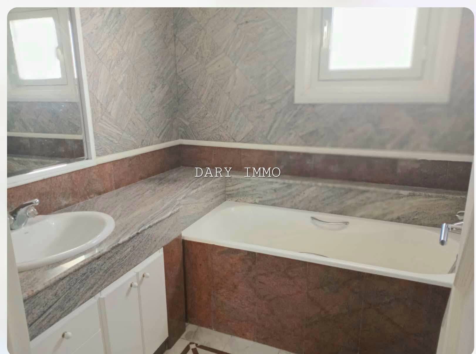 El Menzah El Manar 2 Vente Duplex Duplex s4 en hauteur  el manar