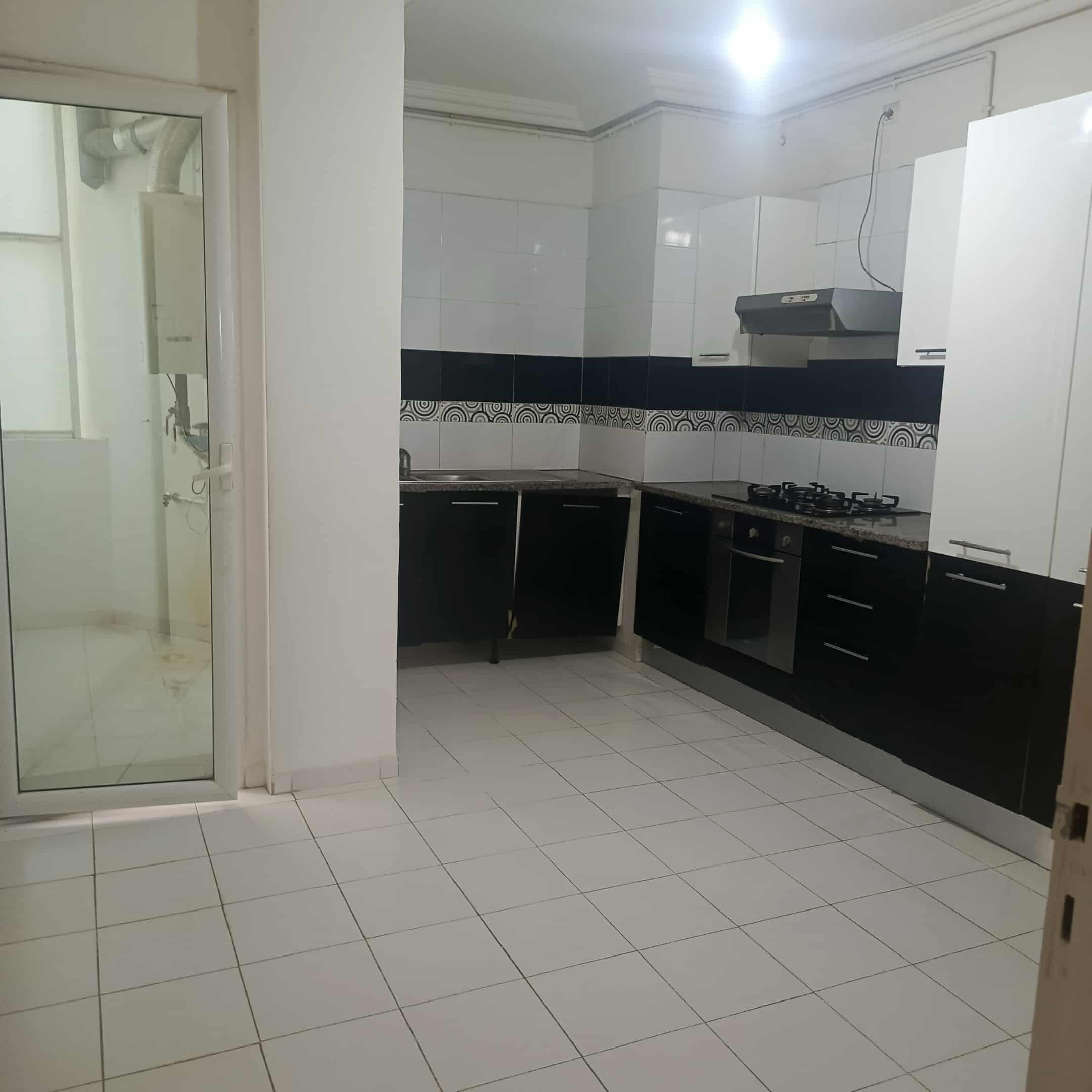 Ariana Ville&nbsp;Cite Ennasr 2&nbsp;Location&nbsp;Appart. 5 pi�ces+&nbsp;Joli appt s3 bien situ� � cit� ennasr 2