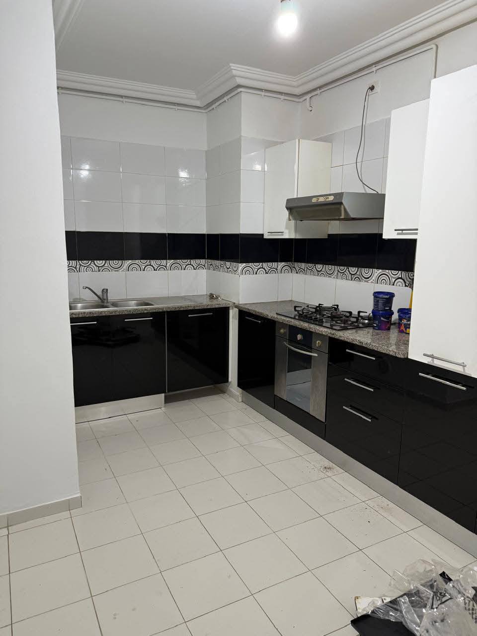 Ariana Ville&nbsp;Cite Ennasr 2&nbsp;Location&nbsp;Appart. 5 pi�ces+&nbsp;Joli appt s3 bien situ� � cit� ennasr 2