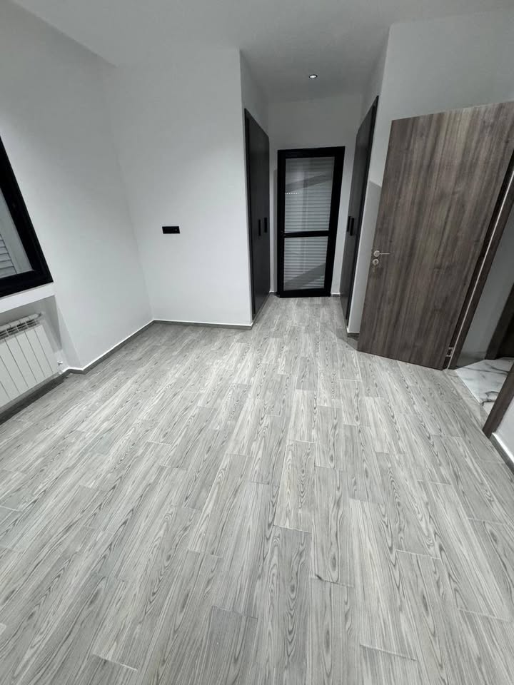 Raoued&nbsp;Cite Ennkhilet&nbsp;Location&nbsp;Appart. 4 pi�ces&nbsp;Ennkhilet joli appt s2 haut stg