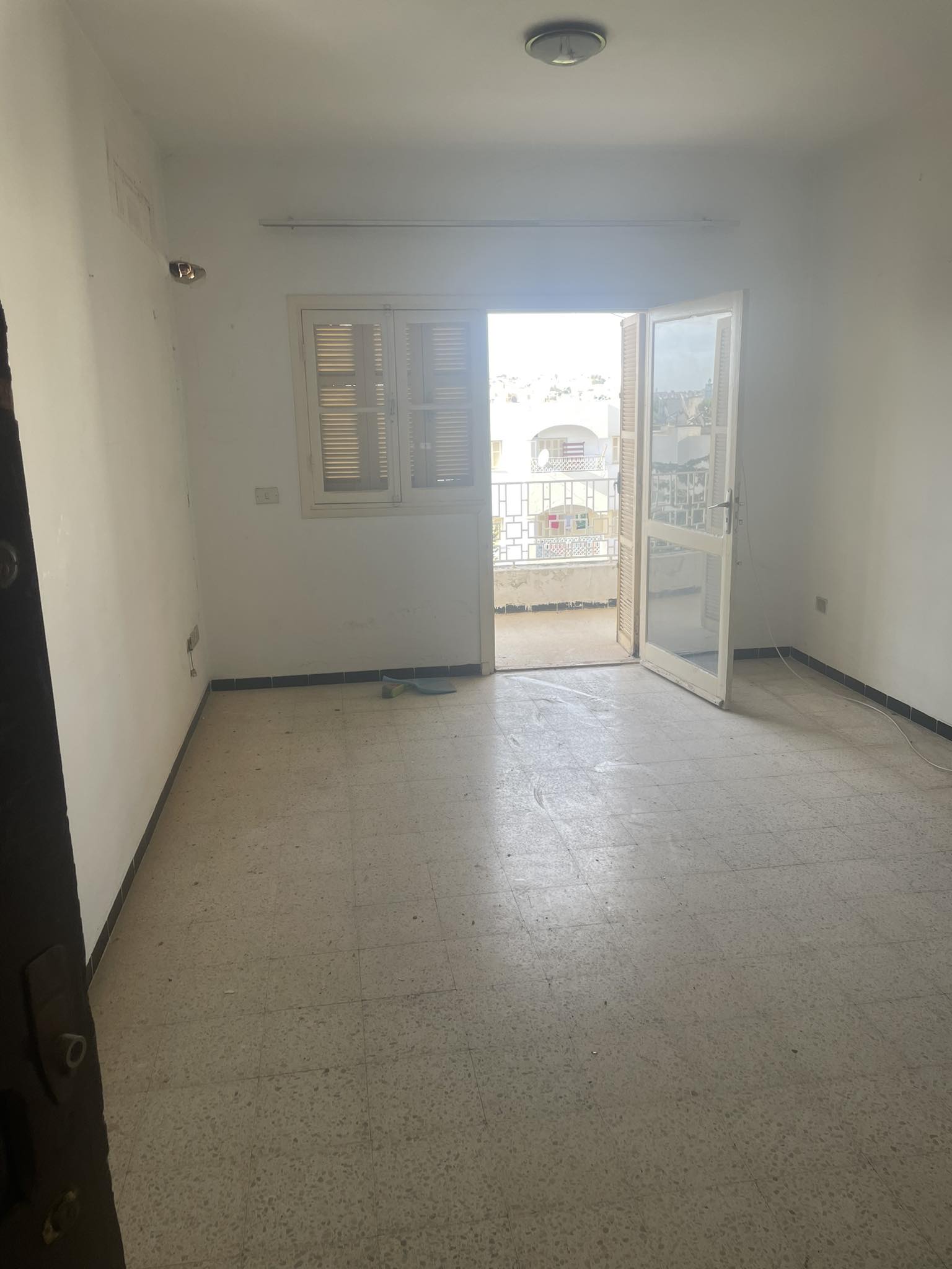 Cite El Khadra&nbsp;Cite Jardins&nbsp;Vente&nbsp;Appart. 4 pi�ces&nbsp;Appartement � cit� el hadika tunis