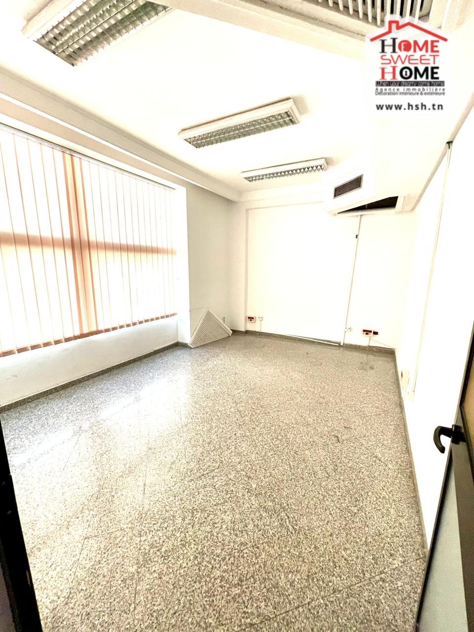 Bab Bhar&nbsp;Bab Bhar&nbsp;Location&nbsp;Appart. 5 pi�ces+&nbsp;Immeuble k�nia � beb bhar tunis