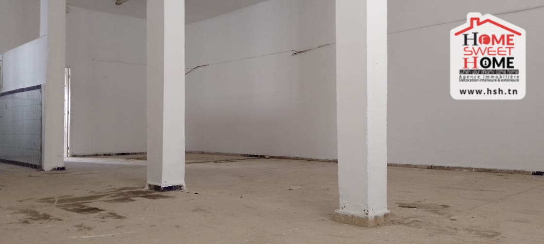 La Marsa&nbsp;Marsa Ennassim&nbsp;Bureaux & Commerces&nbsp;Surfaces&nbsp;D�p�t fourrat � la marsa
