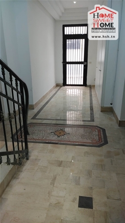 Bab Bhar&nbsp;Bab Bhar&nbsp;Vente&nbsp;Appart. 5 pi�ces+&nbsp;Immeuble invest maicol au centre ville tunis