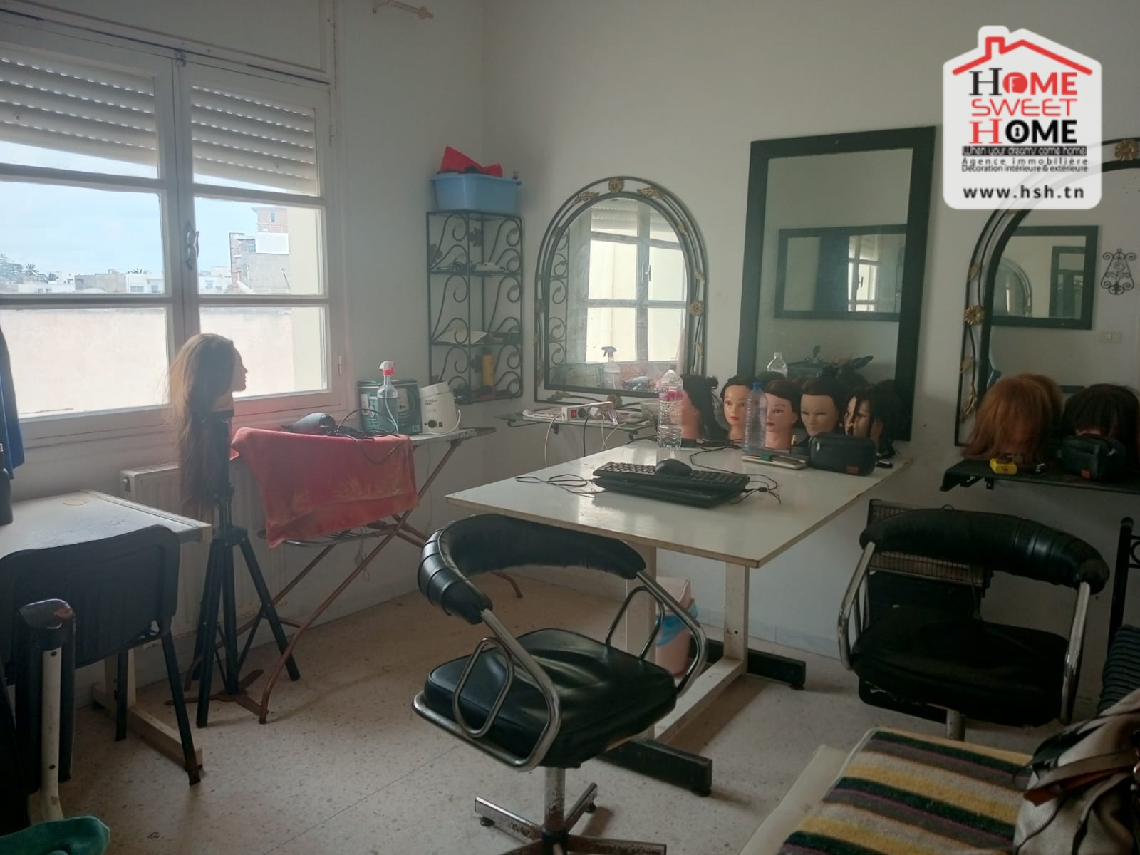El Kram&nbsp;Le Kram&nbsp;Bureaux & Commerces&nbsp;Fond de Commerce&nbsp;Fonds mistral � l a�roport