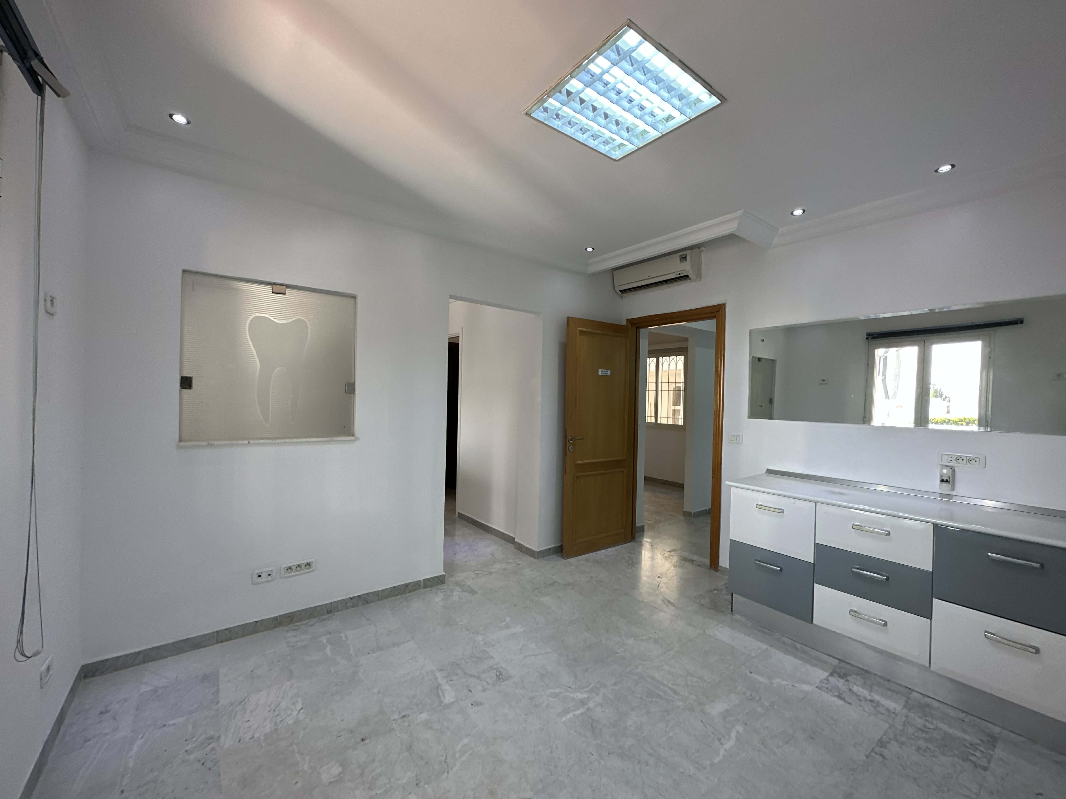 Bureaux & Commerces Bureau