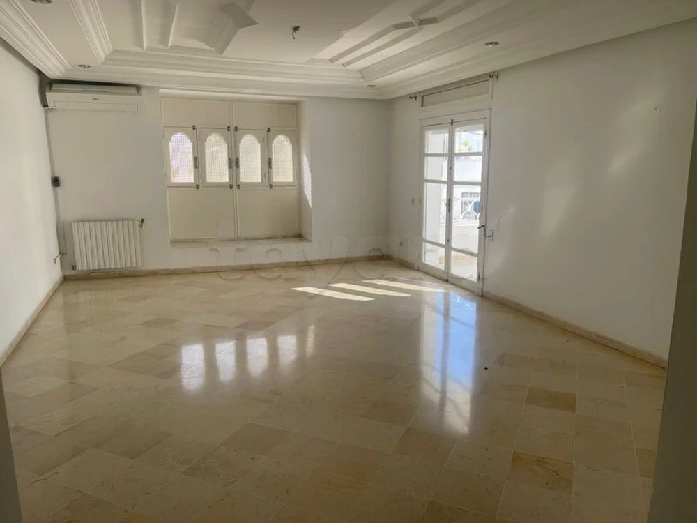 Ariana Ville&nbsp;Cite Ennasr 2&nbsp;Location&nbsp;Appart. 4 pi�ces&nbsp;Appart s3 � ennasr 2 cot� lyc�e