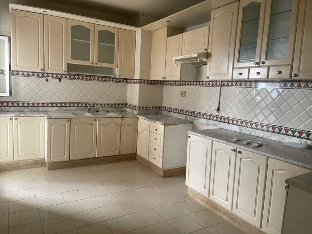 Ariana Ville&nbsp;Cite Ennasr 2&nbsp;Location&nbsp;Appart. 4 pi�ces&nbsp;Appart s3 � ennasr 2 cot� lyc�e