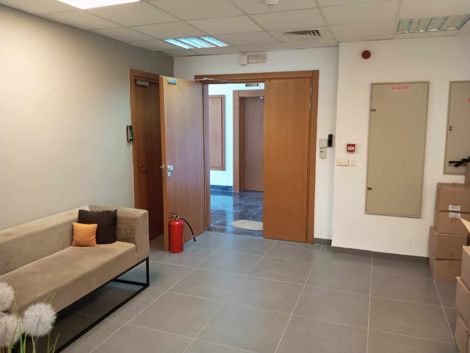 El Kram&nbsp;Le Kram&nbsp;Bureaux & Commerces&nbsp;Bureau&nbsp;Coquette bureau 286 m2 au lac 3