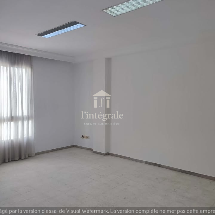 Bureaux & Commerces Bureau