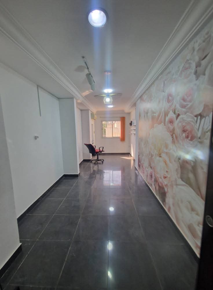 Bureaux & Commerces&nbsp;Bureau