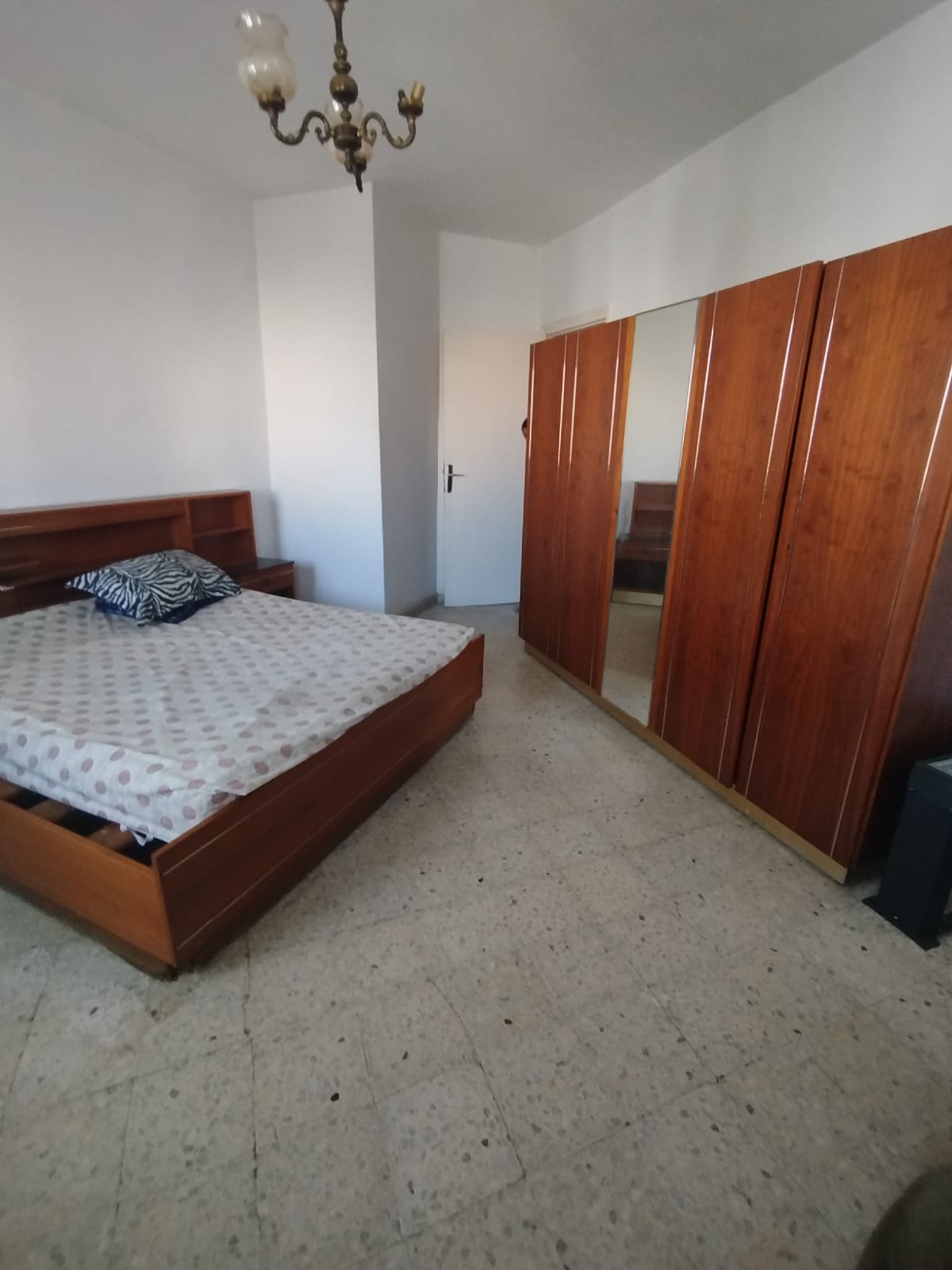 El Menzah&nbsp;El Manar 2&nbsp;Location&nbsp;Appart. 2 pi�ces&nbsp;Un mignon studio s1 meubl� � manar2