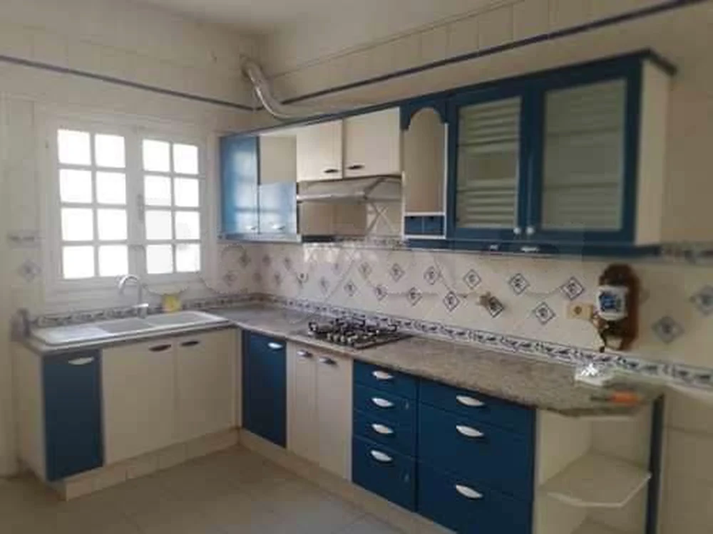 Raoued&nbsp;Ariana Essoughra&nbsp;Location&nbsp;Appart. 5 pi�ces+&nbsp;Duplex a ariana essoughra