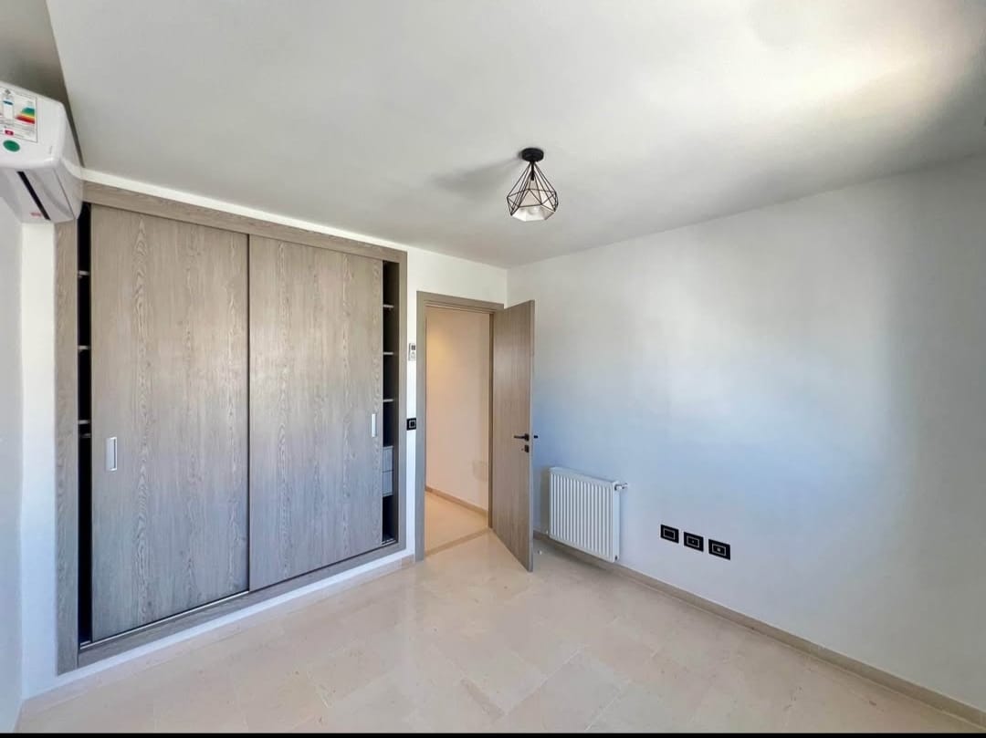 La Soukra La Soukra Vente Appart. 3 pices Soukra parc vnt s2 ref th1724