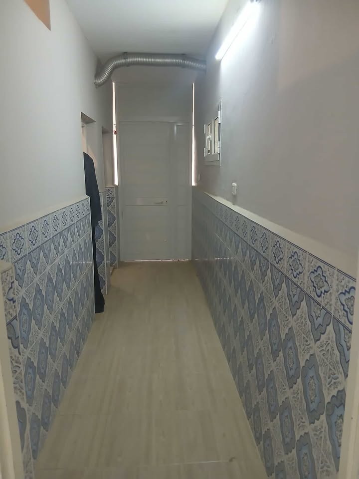 El Mourouj&nbsp;El Mourouj&nbsp;Location&nbsp;Autre&nbsp;Rdc d'un studio abed el hmid mrj 1