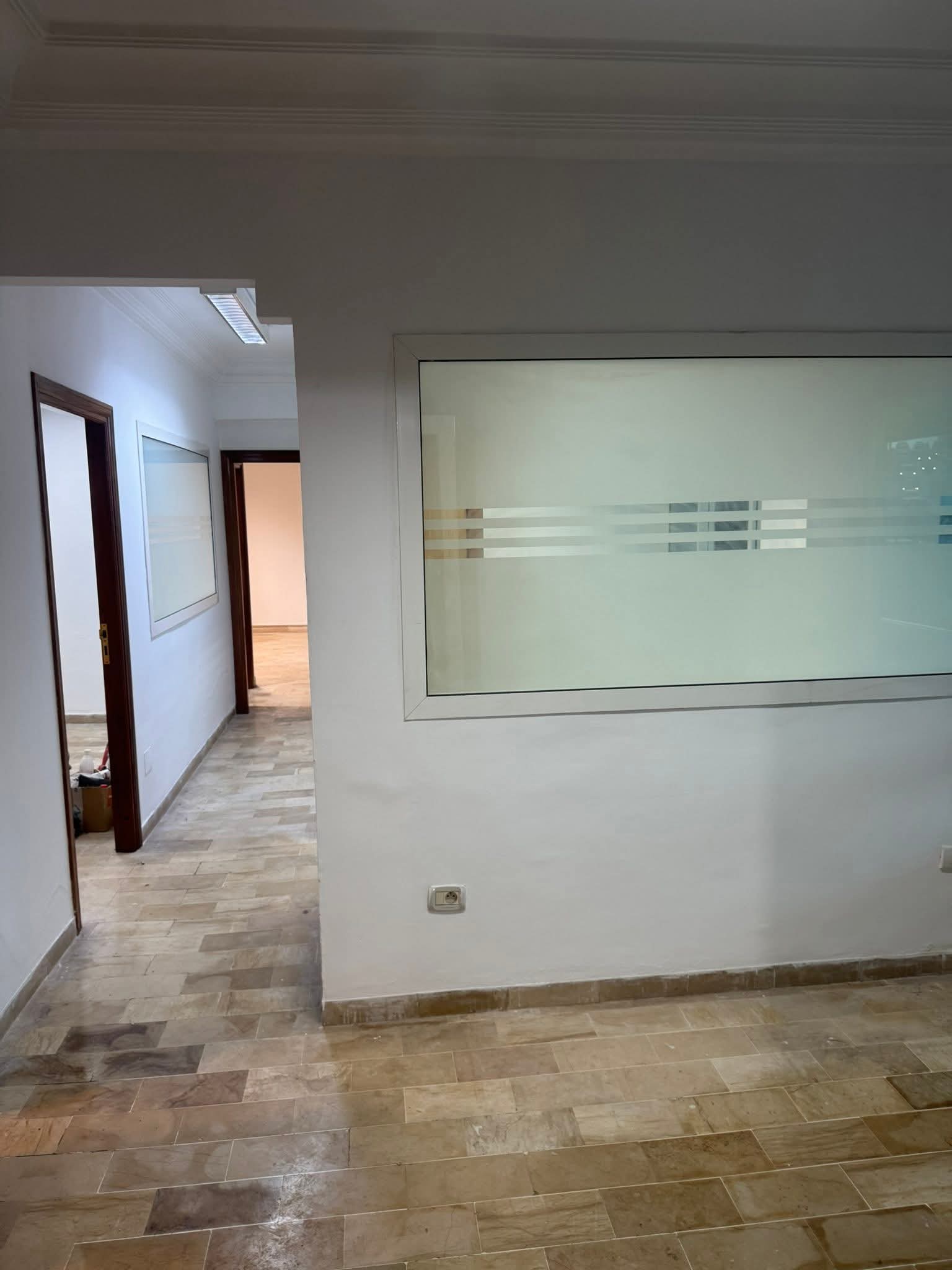 Ariana Ville Cite Ennasr 2 Location Appart. 4 pices Bureau ennasr chera3 hedi nauina