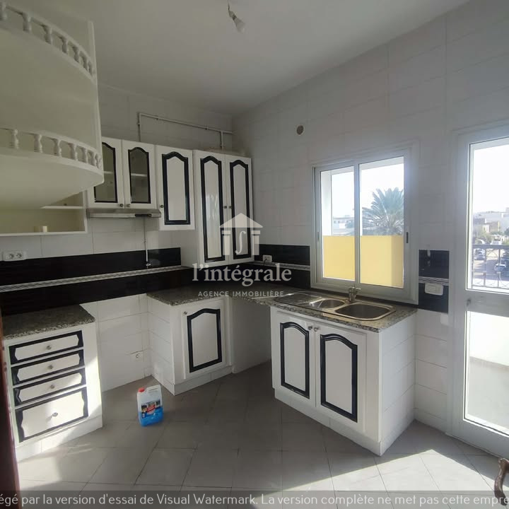 Ariana Ville Nouvelle Ariana Location Appart. 3 pices Bel s2 tage de villa