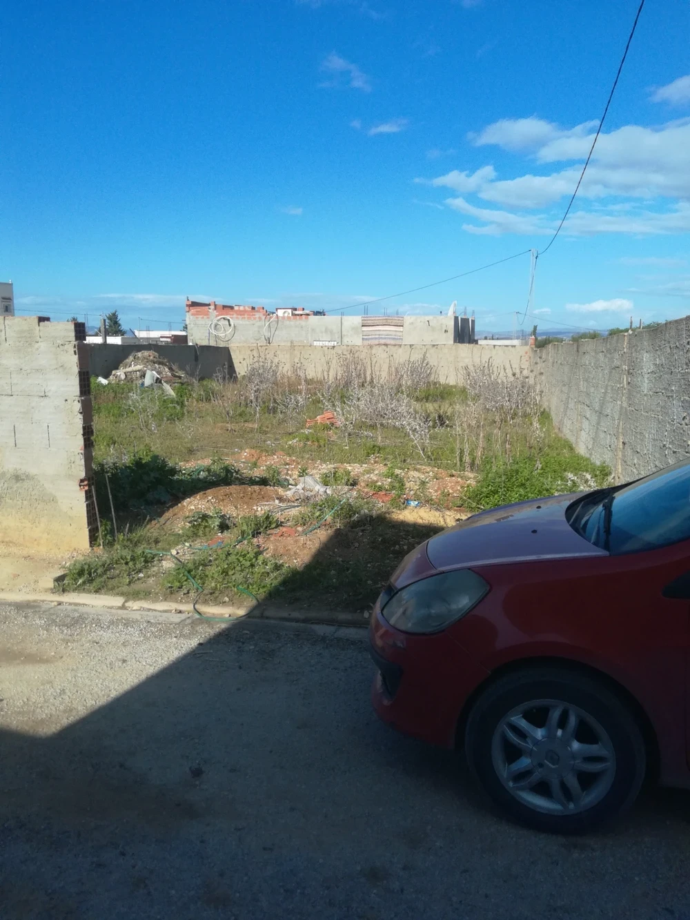 Raoued Borj Touil Terrain Terrain nu Bonne occasion