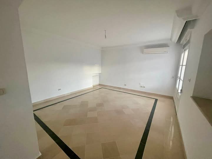 El Menzah&nbsp;Mutuelle Ville&nbsp;Location&nbsp;Maisons&nbsp;Etage de villa s4 2700 d mutuelle ville