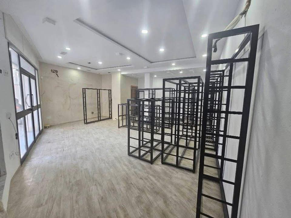 Bureaux & Commerces&nbsp;Surfaces